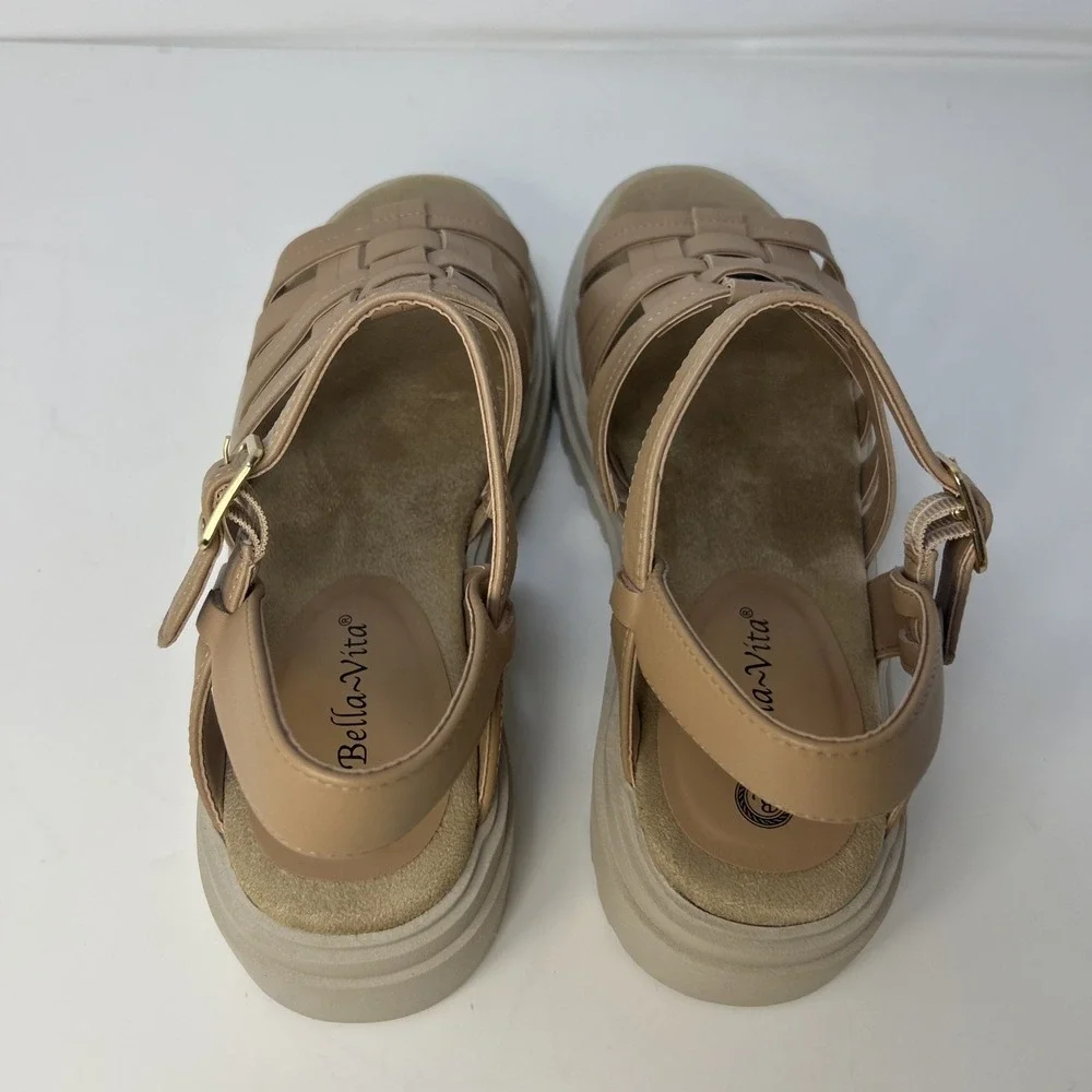 Bella Vita Loni‎ Lug Sole Fisherman Sandals Women's Size 11 M NIB Tan Leather